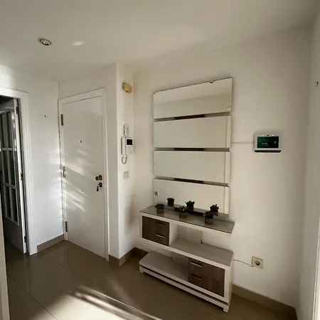 Private Beachfront In アリカンテ