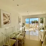 شقة Private Beachfront In *
