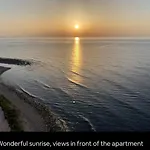 شقة Private Beachfront In لقنت