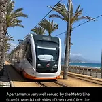 شقة Private Beachfront In *