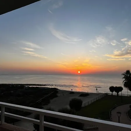 Private Beachfront In لقنت